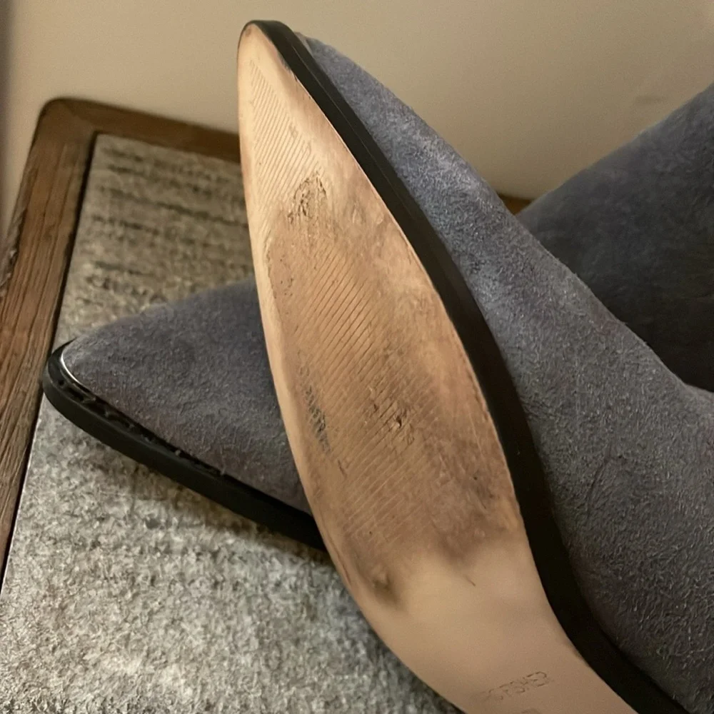 Marc Fisher Ankle Boots Size 7 Gray Suede Pointed Toe Chunky Heel Decor Toe Tips - Picture 12 of 13